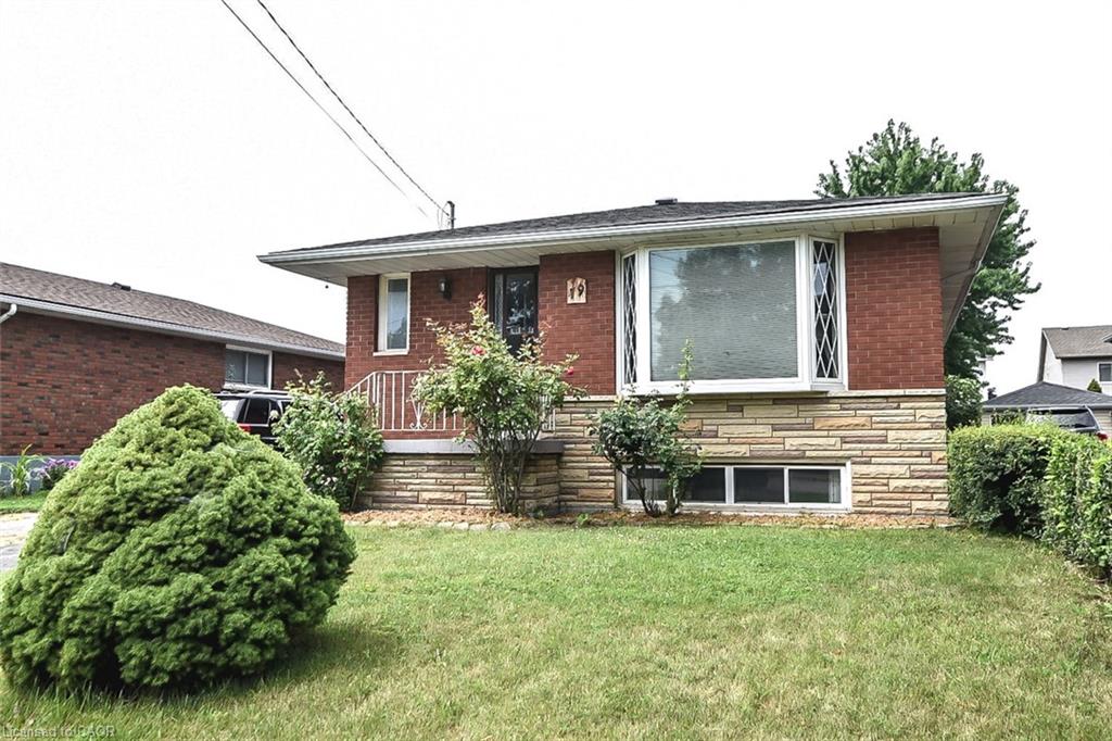 79 Nash Road N Property Photo 1