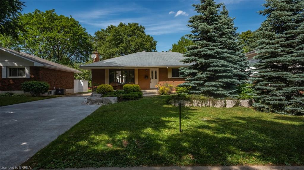 75 Pusey Boulevard Property Photo 2