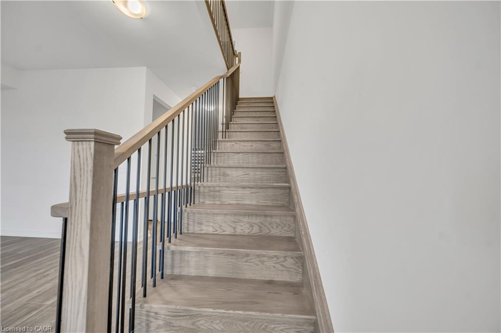 30-170 Attwater Drive Property Photo 7