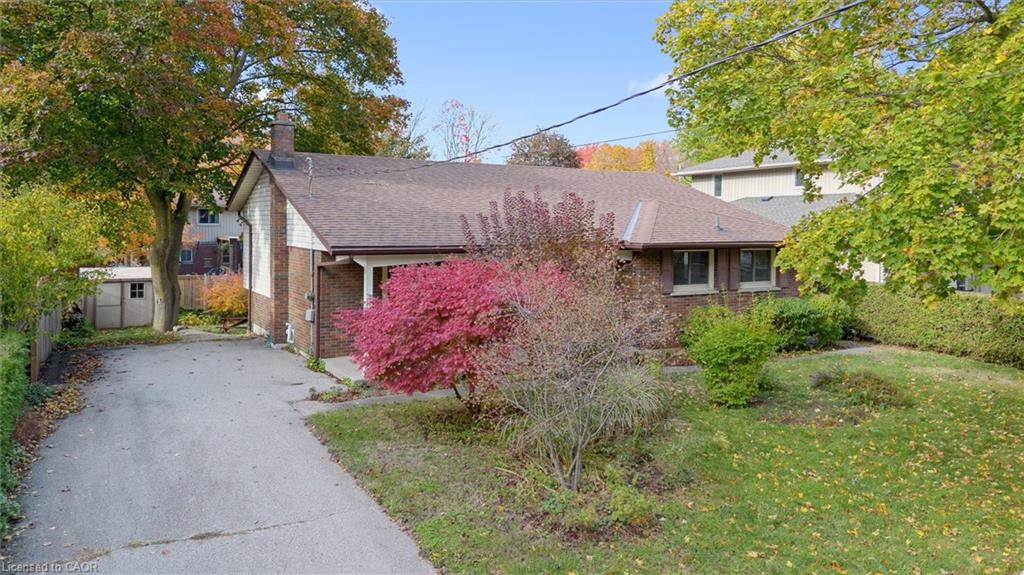 27 Cedar Street Property Photo 2