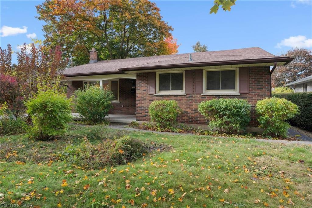 27 Cedar Street Property Photo 5