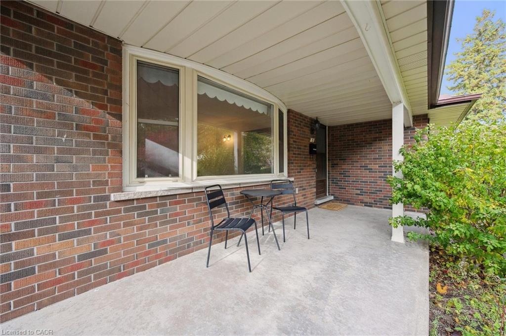 27 Cedar Street Property Photo 9