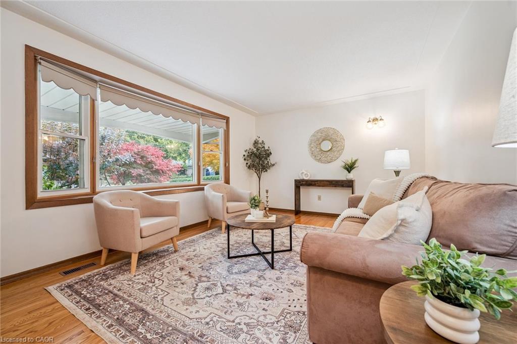 27 Cedar Street Property Photo 13