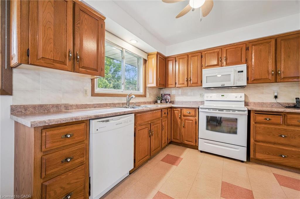 27 Cedar Street Property Photo 22