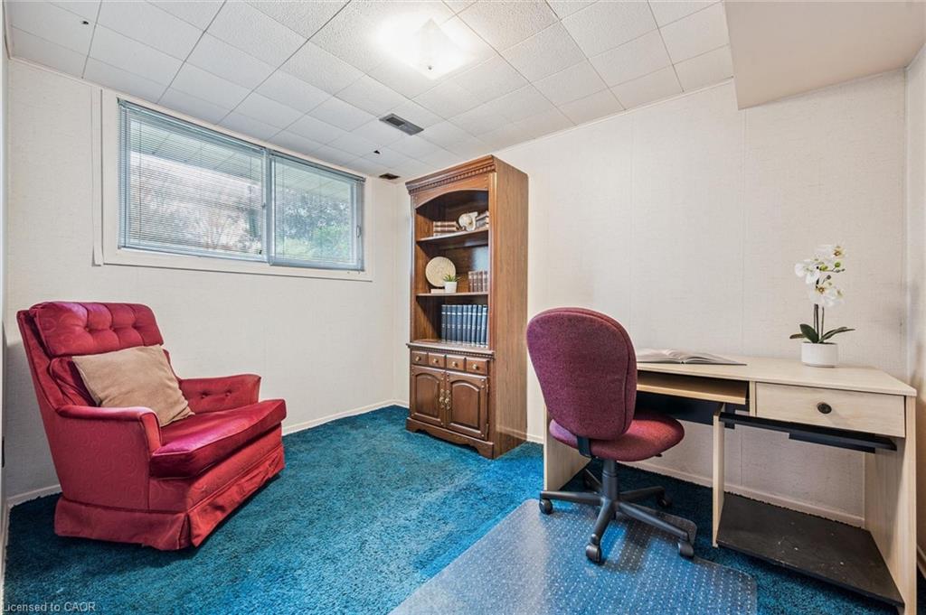 27 Cedar Street Property Photo 35