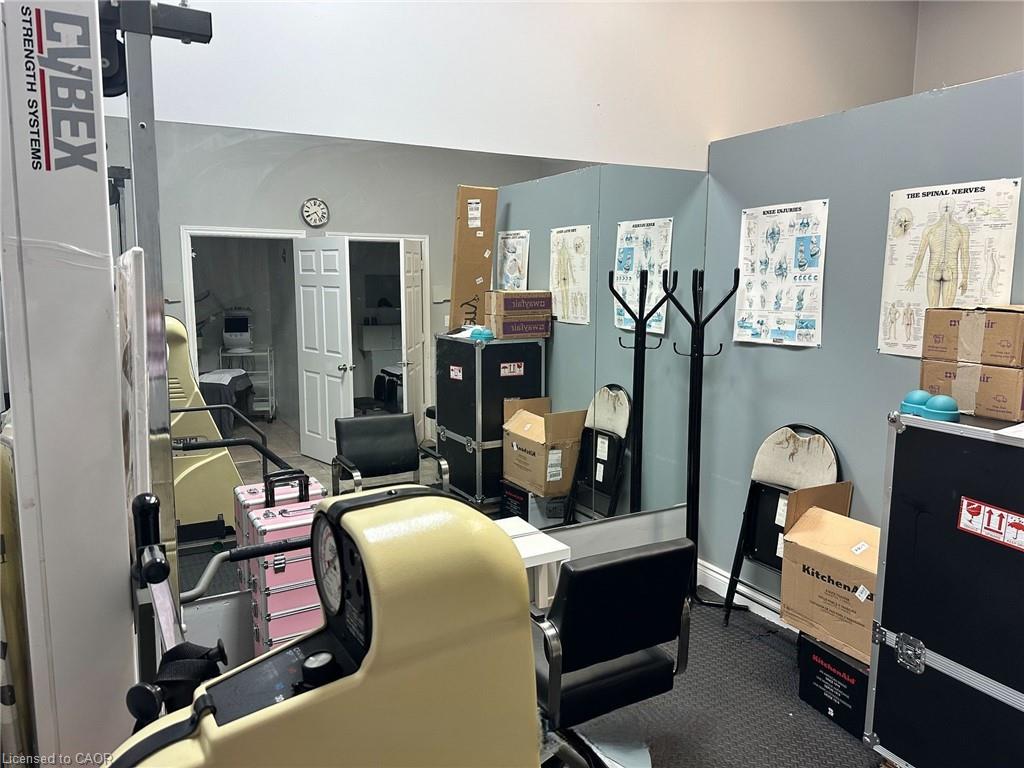 8-60 Dundas Street E Property Photo 13