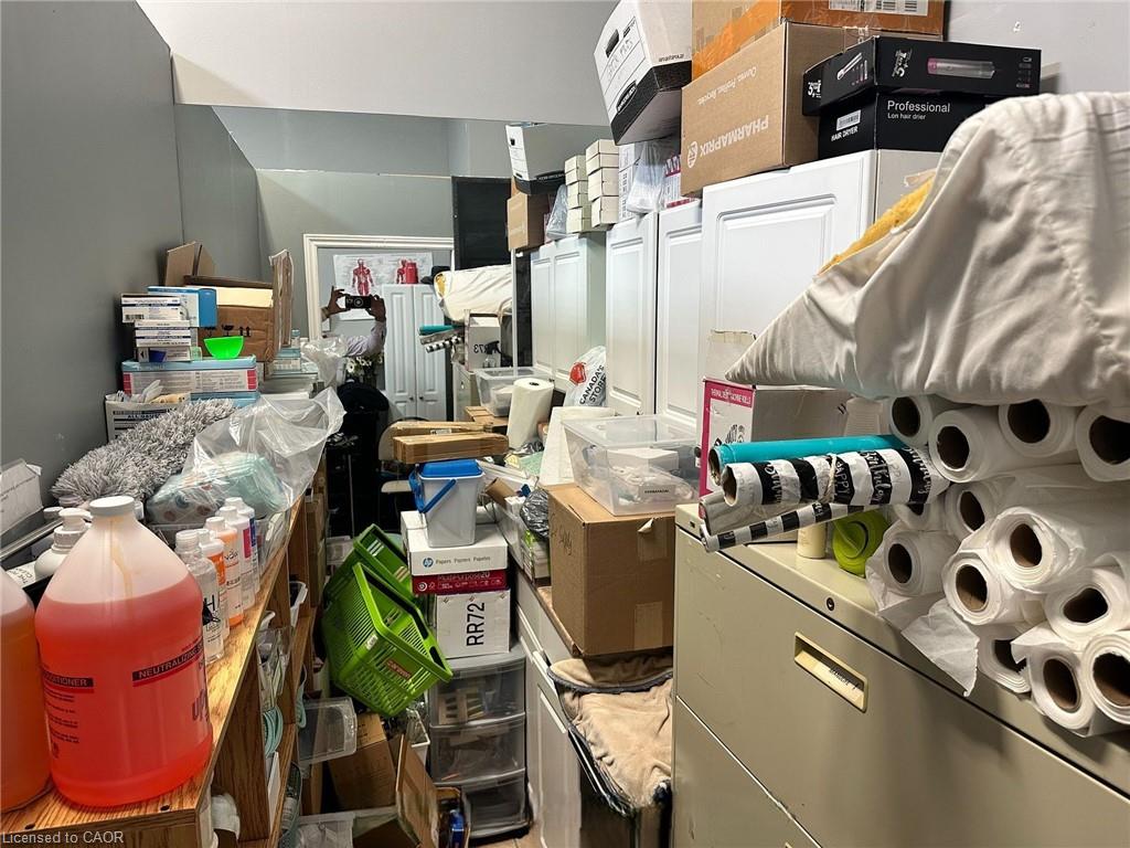 8-60 Dundas Street E Property Photo 15