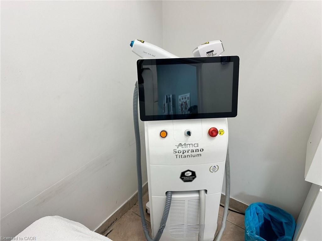 8-60 Dundas Street E Property Photo 17