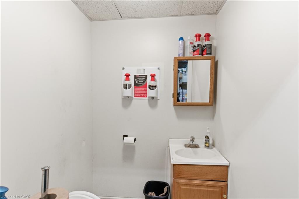 249 Cockshutt Road Property Photo 9