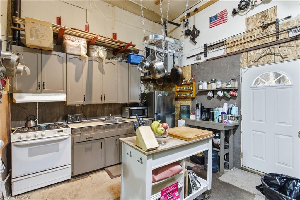 249 Cockshutt Road Property Photo 10