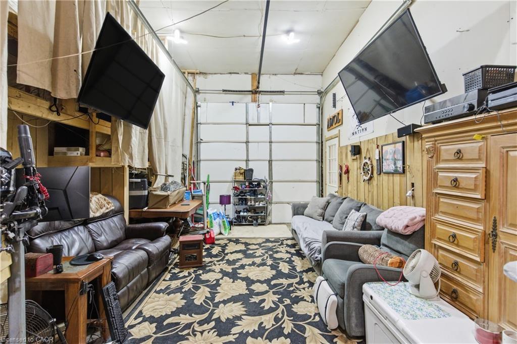 249 Cockshutt Road Property Photo 11