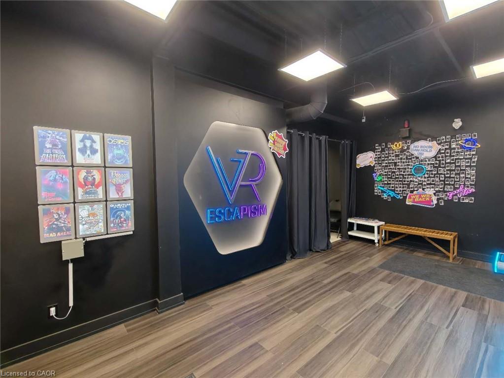 12-258 King Street N Property Photo 9