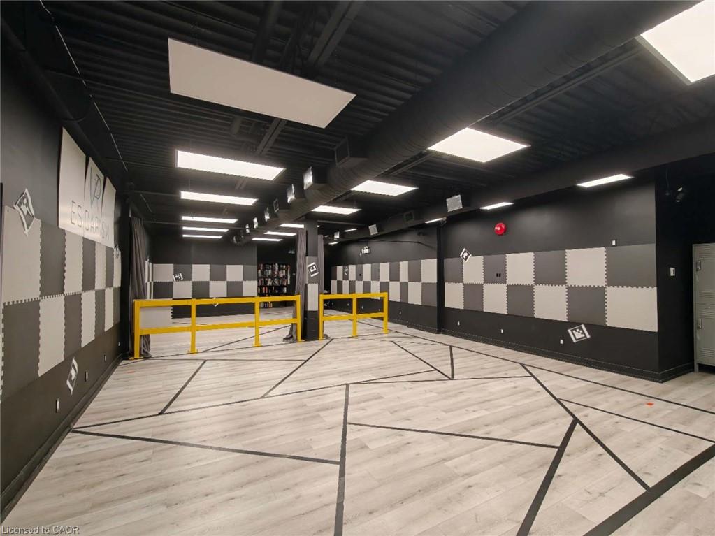 12-258 King Street N Property Photo 10