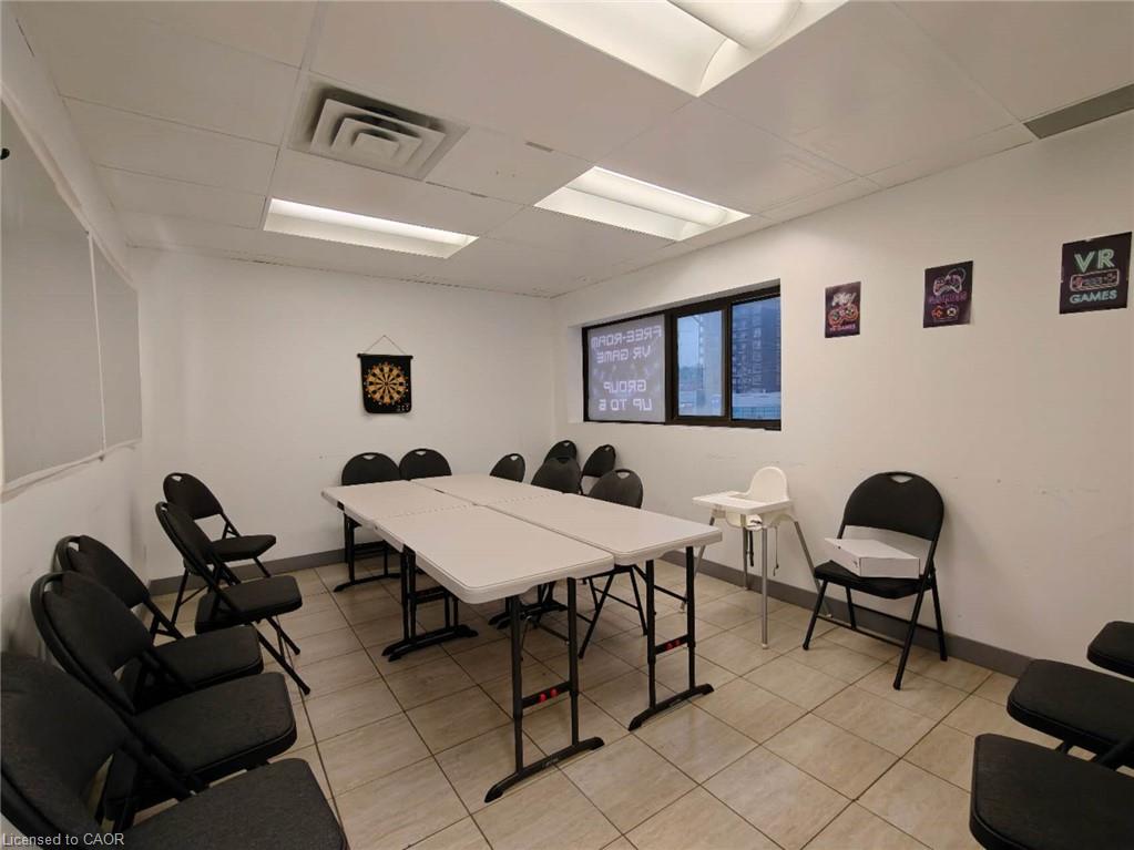 12-258 King Street N Property Photo 12