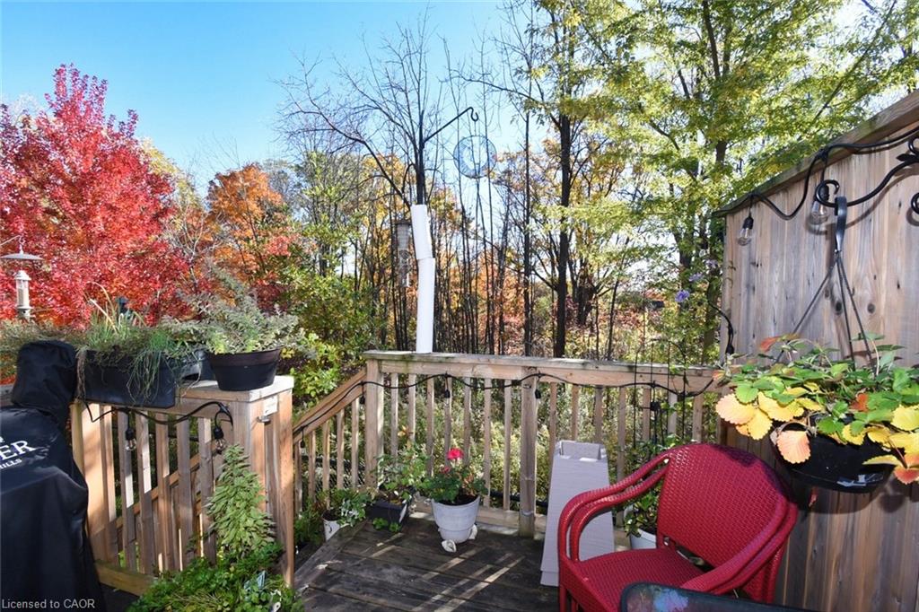 31-40 Hamilton Street S Property Photo 39