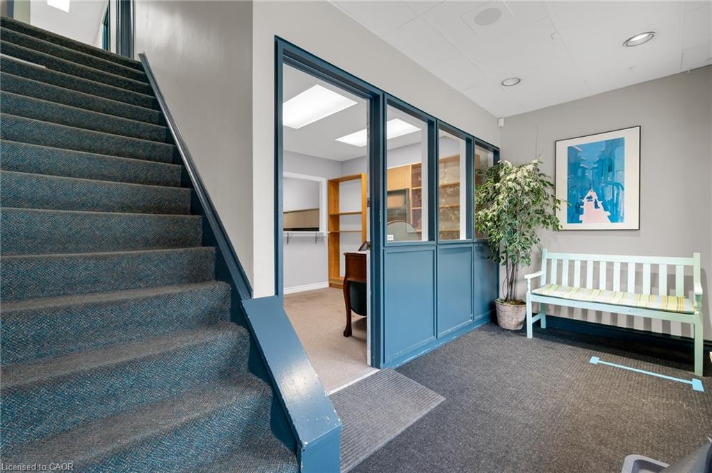 1-361 Jackson Street W Property Photo 3