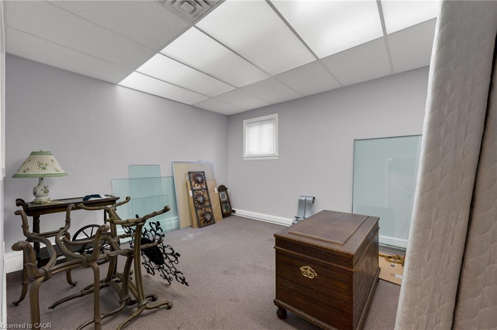 1-361 Jackson Street W Property Photo 10