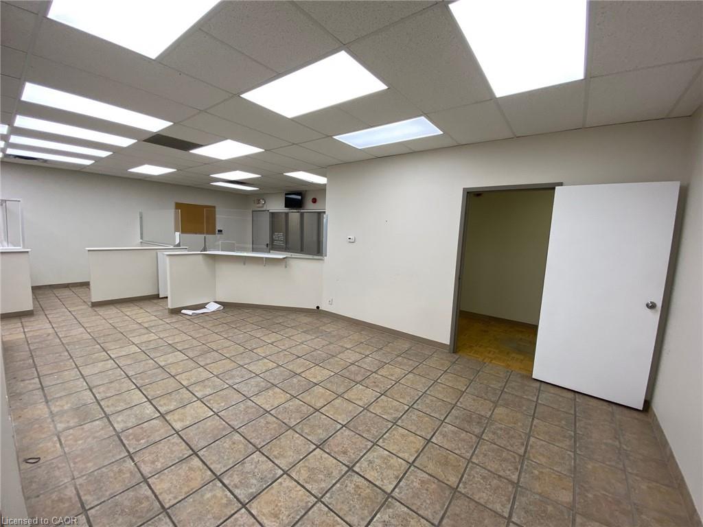 2-555 Concession Street Property Photo 7