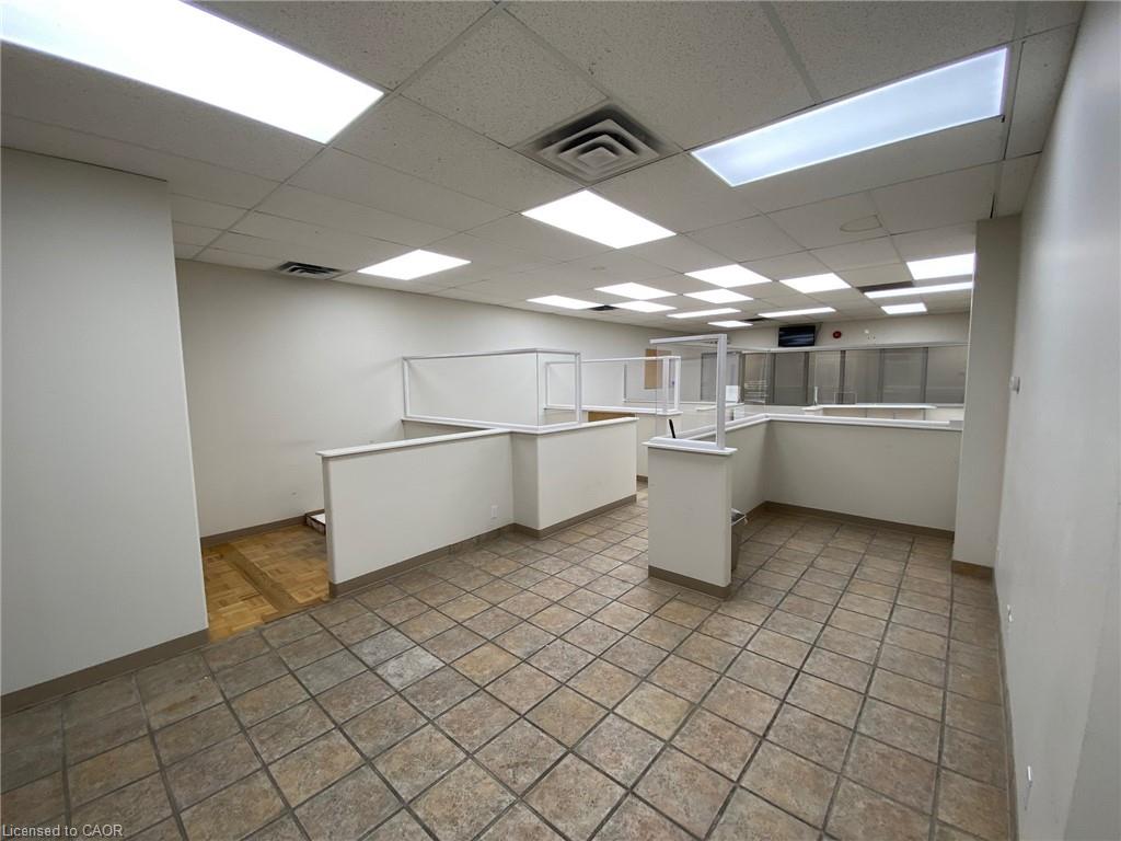 2-555 Concession Street Property Photo 15