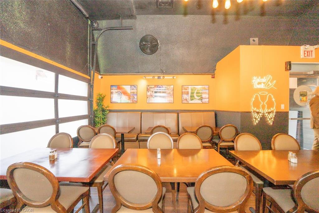 4-466 Merritt Street Property Photo 5