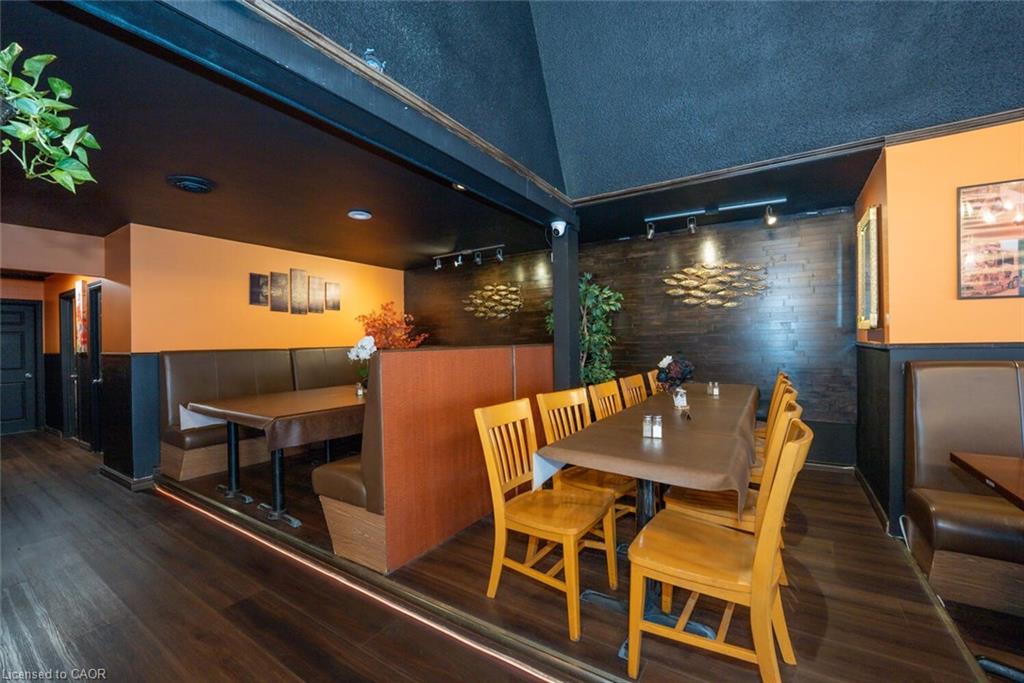 4-466 Merritt Street Property Photo 6