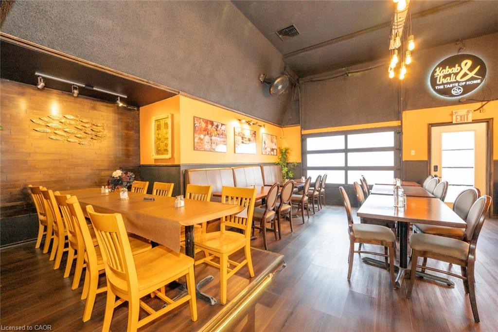 4-466 Merritt Street Property Photo 8