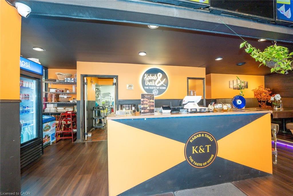 4-466 Merritt Street Property Photo 14