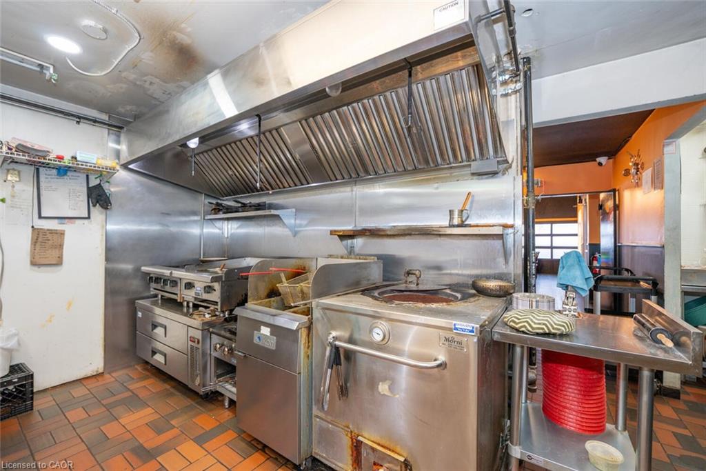 4-466 Merritt Street Property Photo 19