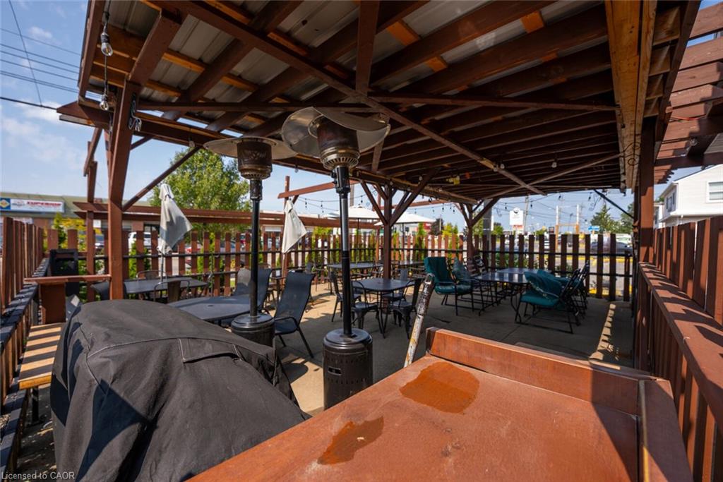 4-466 Merritt Street Property Photo 30