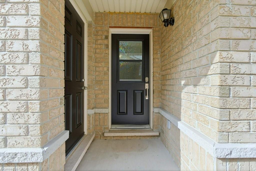 113 Thornlodge Drive Property Photo 6