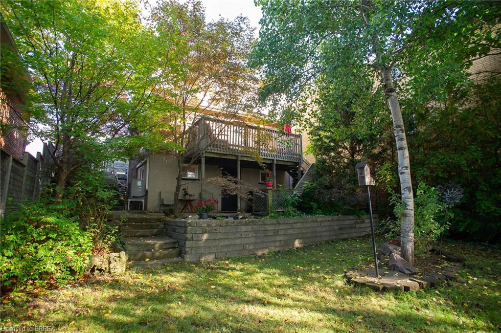 24 Avenue Road Property Photo 28