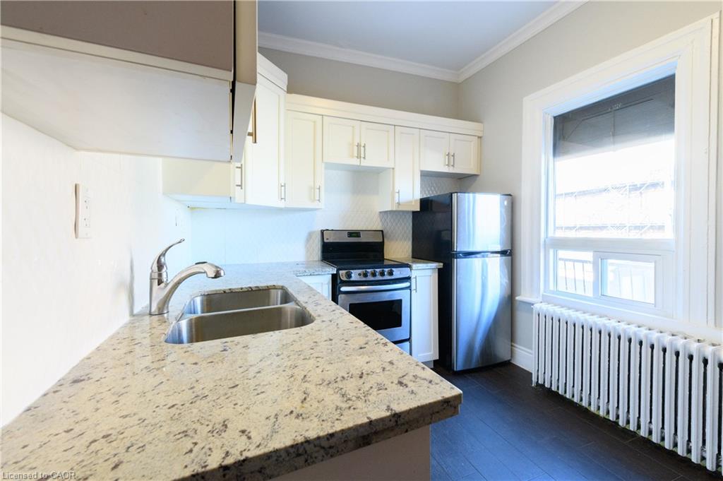 477 King Street E Property Photo 4