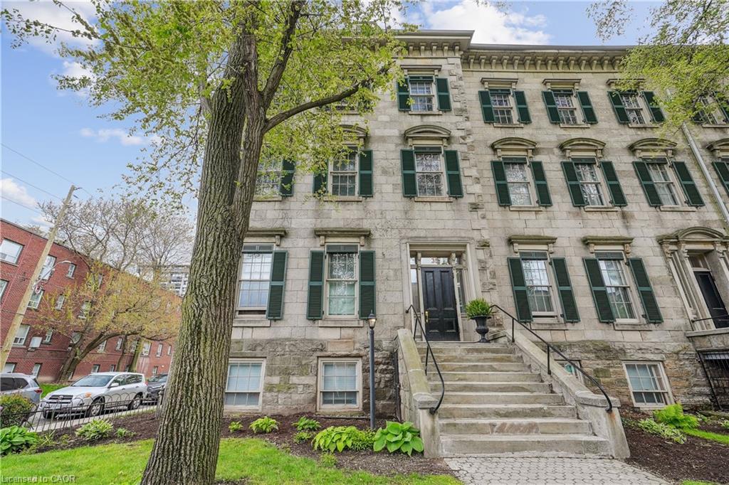 2-35 Duke Street Property Photo 1