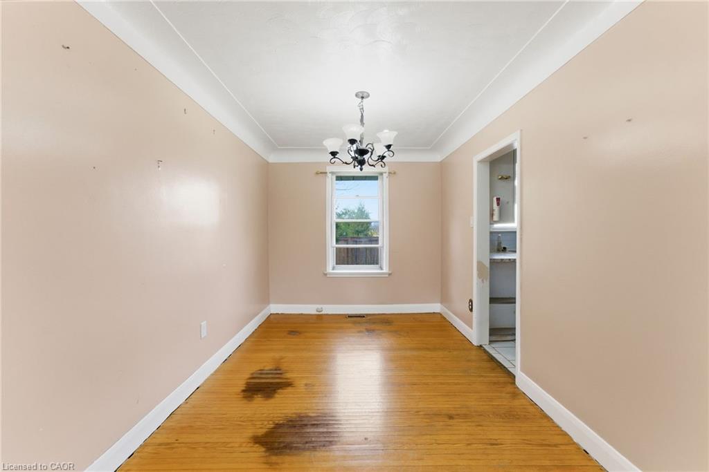 2088 Upper James Street Property Photo 7