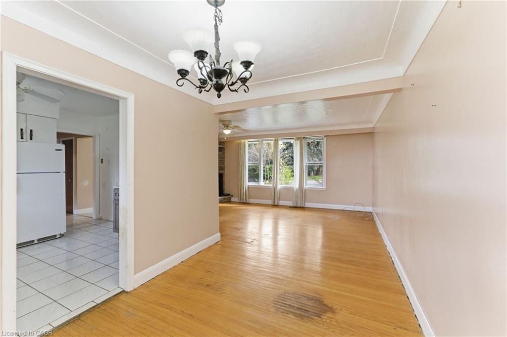 2088 Upper James Street Property Photo 9