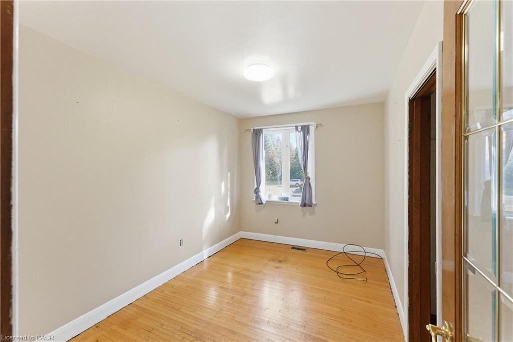 2088 Upper James Street Property Photo 13