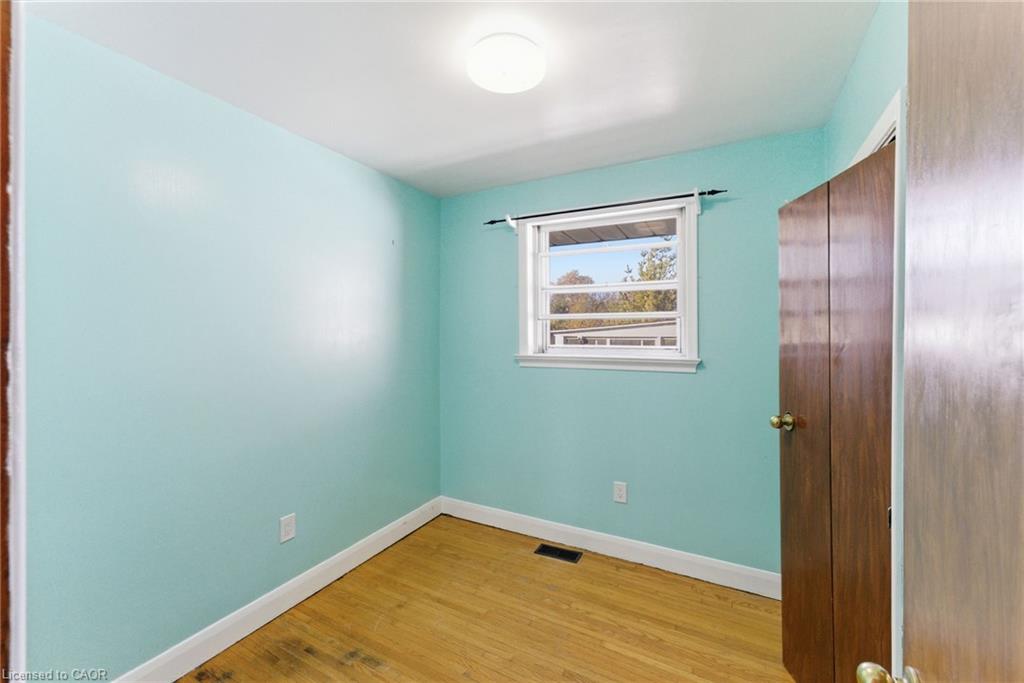 2088 Upper James Street Property Photo 17