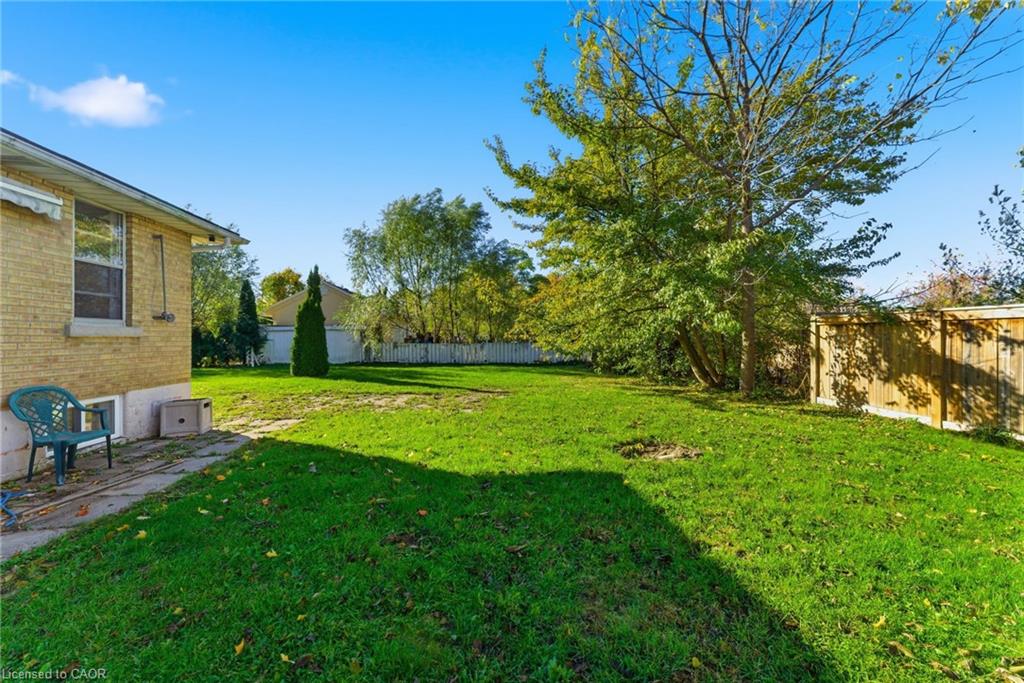 2088 Upper James Street Property Photo 25