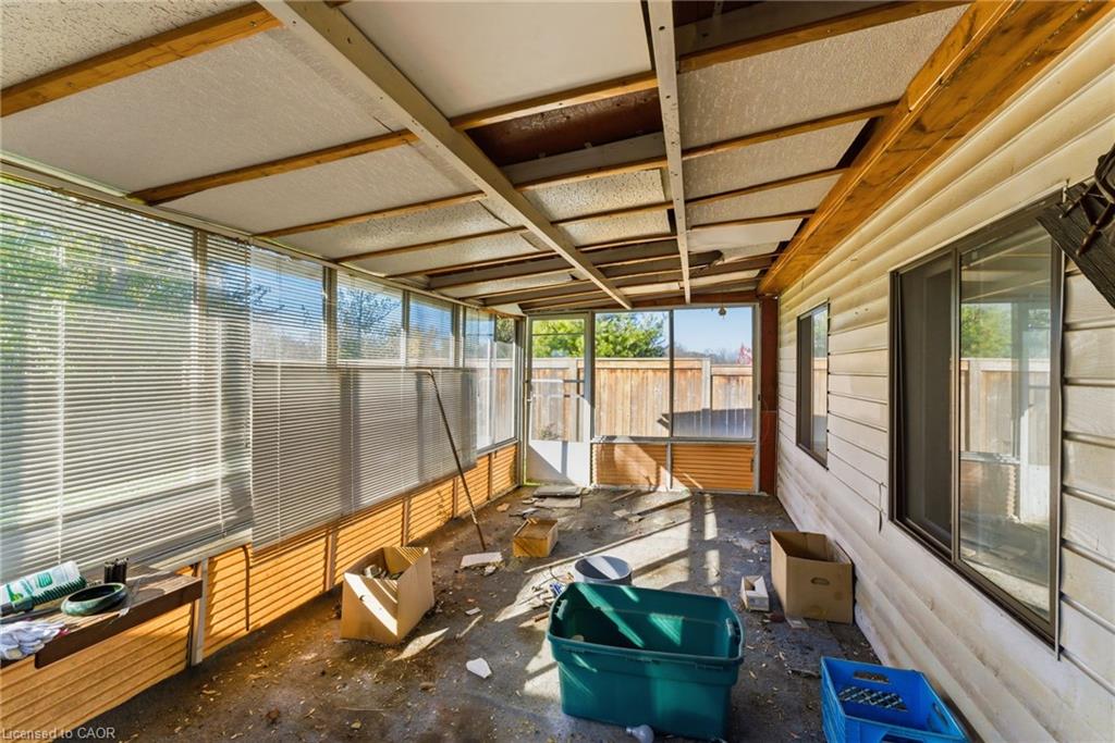 2088 Upper James Street Property Photo 26