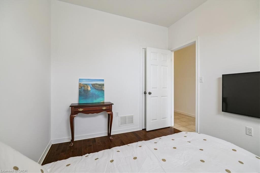 10 Cornflower Crescent Property Photo 6