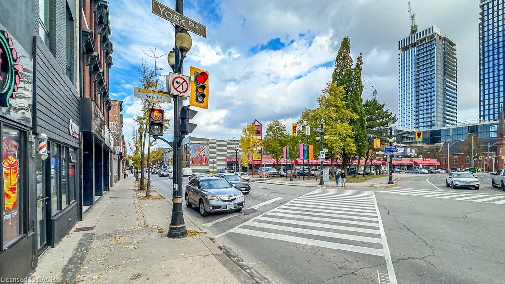 8-1 Wilson Street Property Photo 5