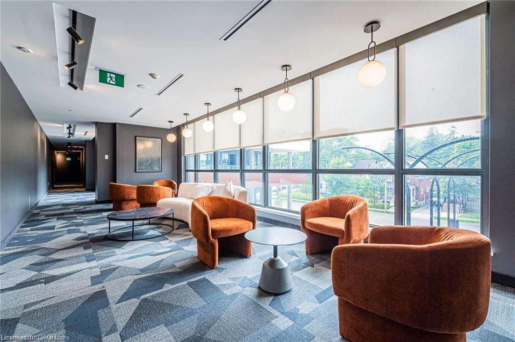 611-5 Wellington Street S Property Photo 16