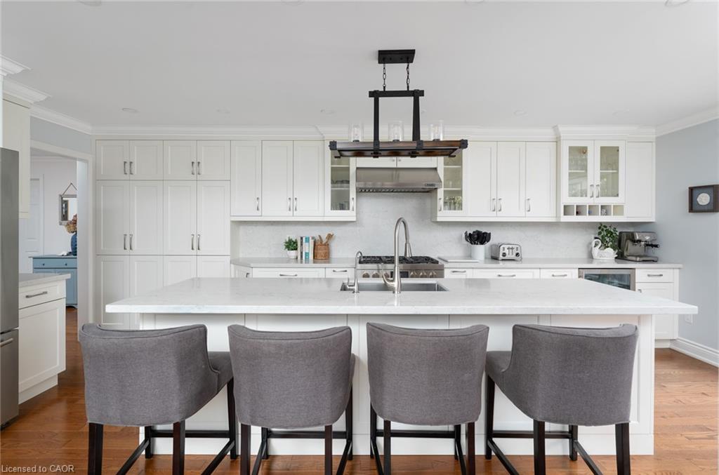 1101 Fieldstone Circle Property Photo 1