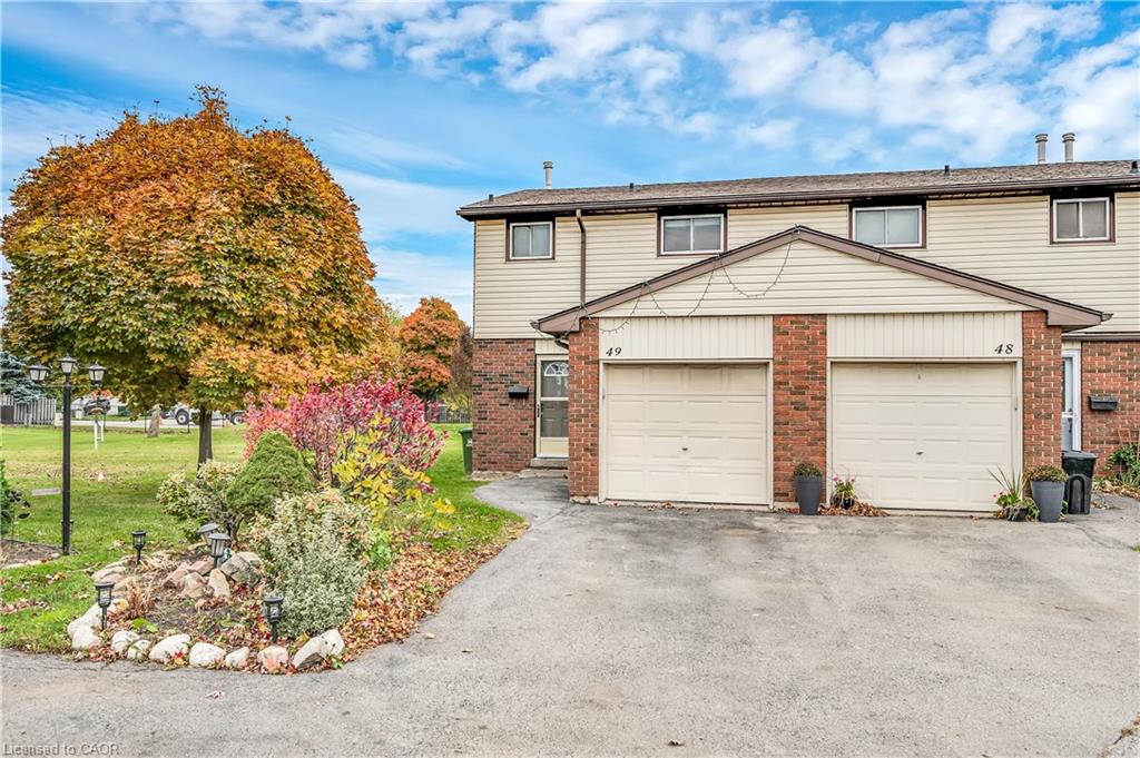 49-1350 Limeridge Road E Property Photo 4