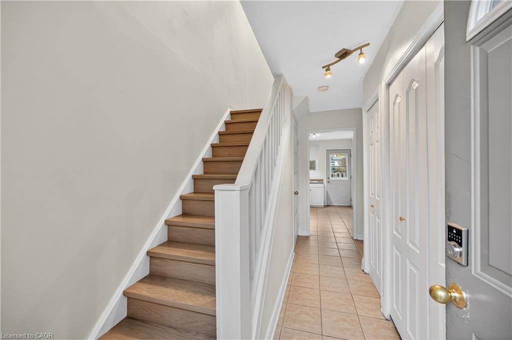 49-1350 Limeridge Road E Property Photo 6