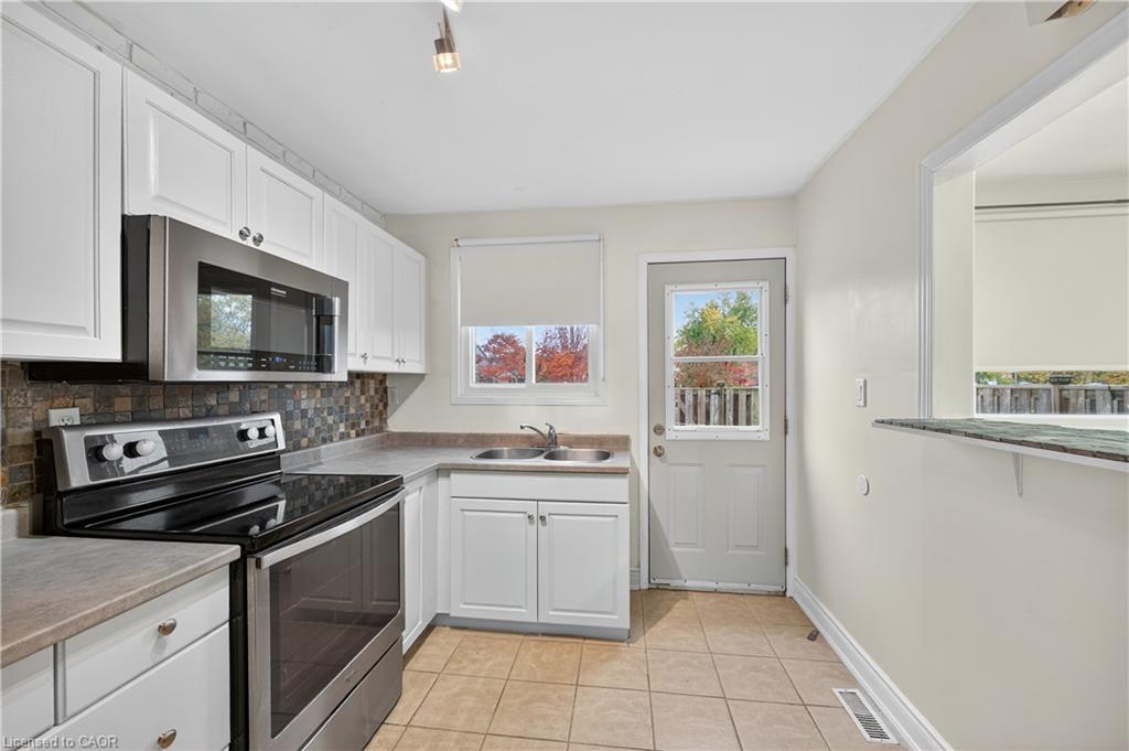 49-1350 Limeridge Road E Property Photo 9