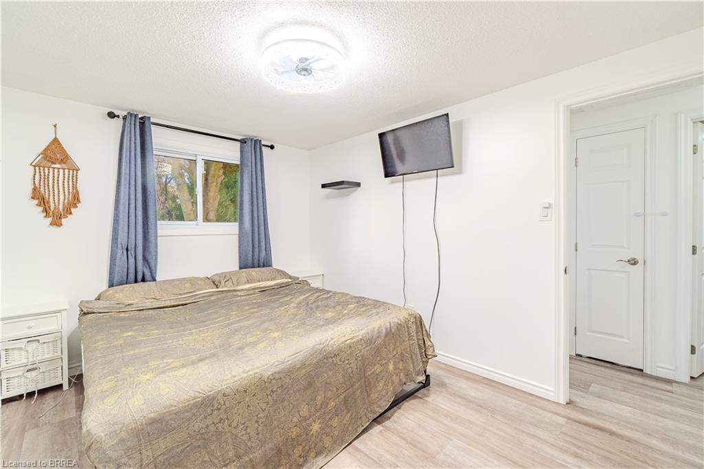 17 Kanata Crescent Property Photo 16