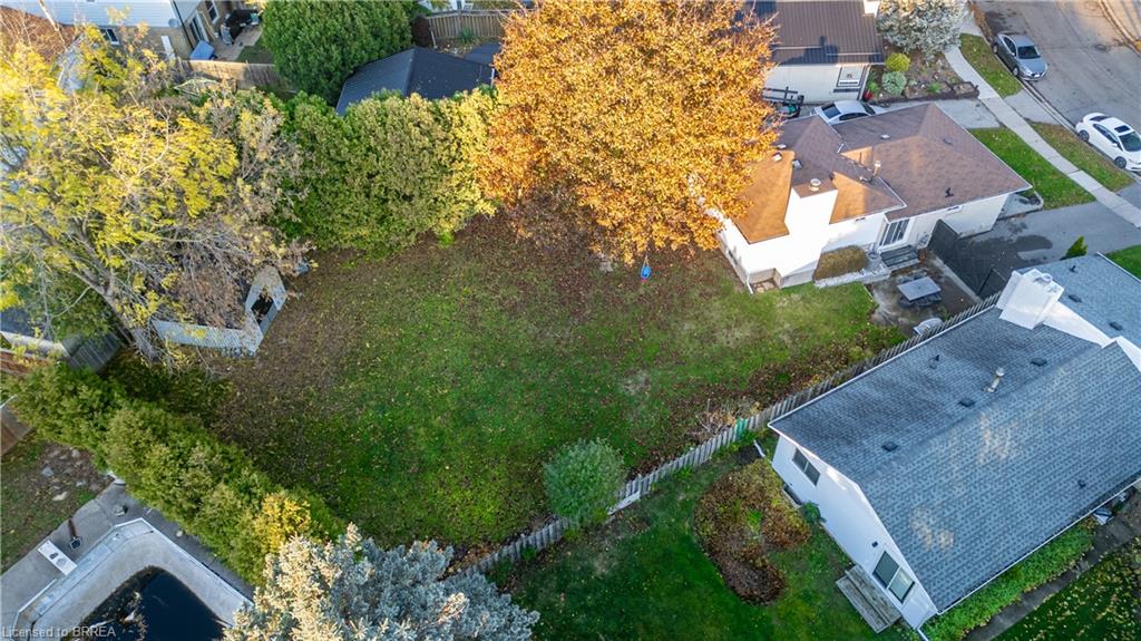 17 Kanata Crescent Property Photo 27