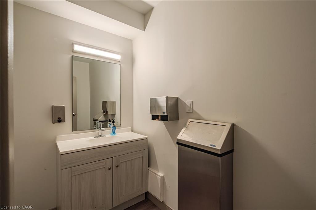 30 John Street Property Photo 9