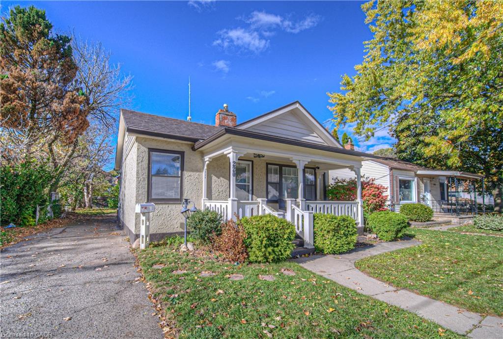 220 Schlueter Drive Property Photo 1